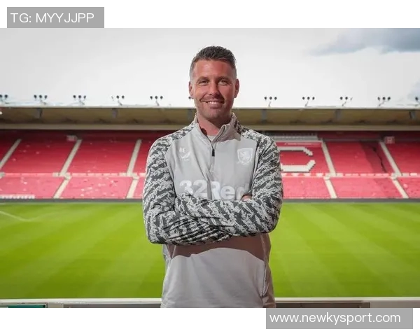 米德尔斯堡宣布爱德华兹离任狼队支付300万镑赔偿金完成交易