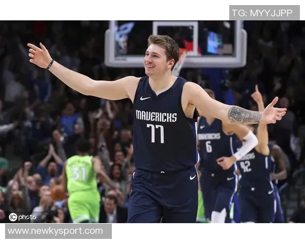 独行侠对阵公牛华盛顿因脚踝扭伤缺席场均147分74板的他将缺阵